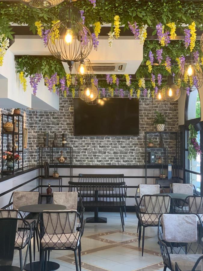 Hotel Villa Tafaj Tiranë Luaran gambar