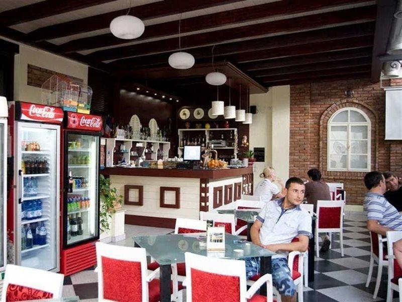 Hotel Villa Tafaj Tiranë Luaran gambar