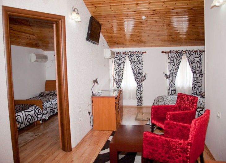 Hotel Villa Tafaj Tiranë Luaran gambar