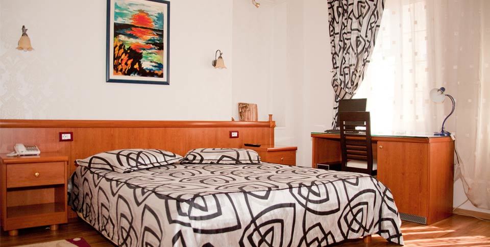Hotel Villa Tafaj Tiranë Luaran gambar