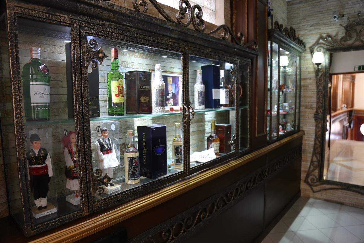 Hotel Villa Tafaj Tiranë Luaran gambar