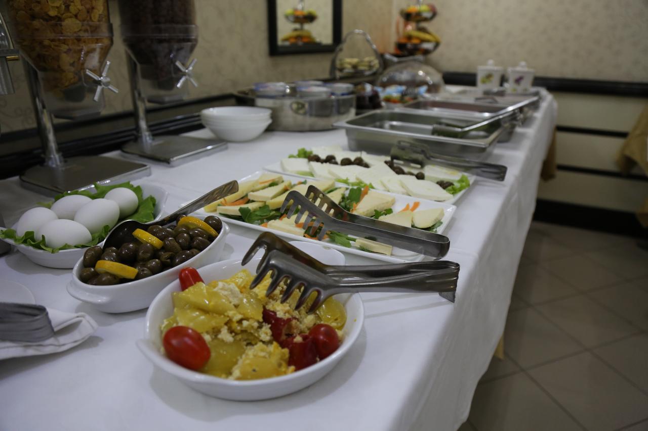 Hotel Villa Tafaj Tiranë Luaran gambar